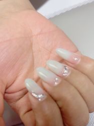 -小黑瓶美甲美睫