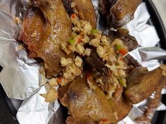 盐焗乳鸽-肥仔文澳门猪骨煲(南京西路店)