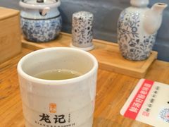 -湘人龙记老长沙米粉(鸟巢店)