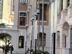 -香港大学