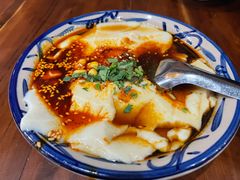 -艳阳天民俗村(公园路店)