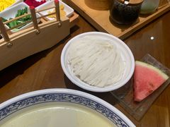 -香麒园·过桥米线·南湖雅宴