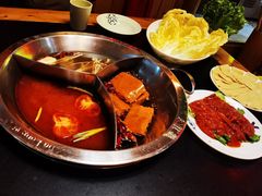 -大龙辣火锅·龙虾·烧烤(湖滨新天地店)