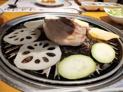 -唯成•韩国炭火烤肉 유성고기