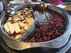 -纸盐河码头火锅(十八梯店)