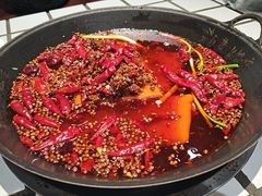 -贰回巷火锅馆(钟楼店)