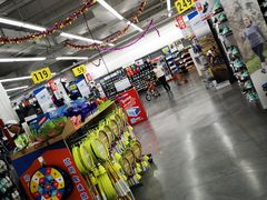 -迪卡侬(鲁泰大道店)