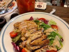 牛油果鸡扒沙拉-I HOLIC艾豪丽披萨(KKone店)