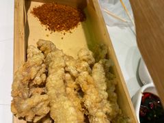 -洪氏嗨捞·广东猪肚鸡·椰子鸡火锅(西咸万象城店)