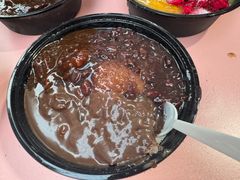红豆酸梅糕冰-王中王刨冰