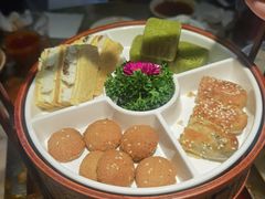 -月满大江火锅(总府路店)