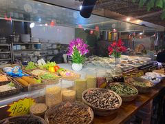 -鱼窝棚柴火铁锅炖(富山屯店)