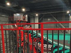 -极限PLAY运动娱乐新世界·团建派对表演休闲馆·室内高空游乐园
