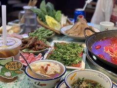 -鸿姐老火锅(疁城新天地店)