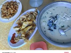 -雪湖煜辰鱼头老店(雪野湖店)