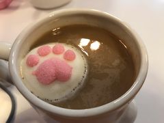 -三花喵·撸猫购宠·宠物生活馆(虹桥南丰城店)