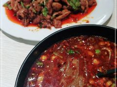 -牵人麻辣粉(粉巷店)