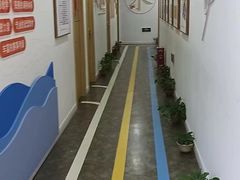 -缤纷鸟美术书法(汉神购物广场校区)