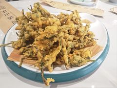 -何适山庄 ·可团建(水长城P2停车场店)