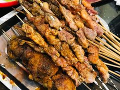 -瑞杰烧烤店·24小时营业(山东路店)