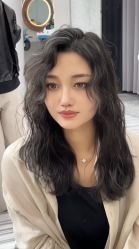 -SUNLON秀隆时尚烫染定制沙龙