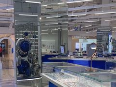 -优购镜仓(黄岛吾悦店)