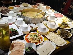 -四季喧黔味豆米火锅(万达广场店)