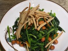 -巴依兄弟西域美食(机场店)