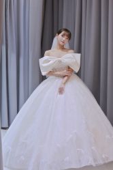 -Color卡诺婚纱礼服馆(南京严选店)