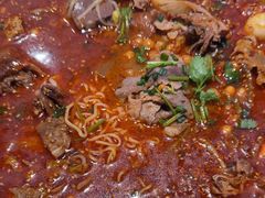 -张翻越·川渝冒菜·武汉黑鸭煲(城北万象城店)