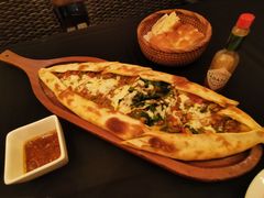 四季皮塔饼-Efes Turkish & Mediterranean Cuisine 艾菲斯餐厅(陆家嘴店)