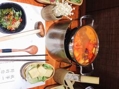 -独食火锅·半米屋台(直营总店)