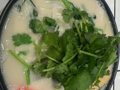 -肥汁米蘭香港米线(长宁来福士店)