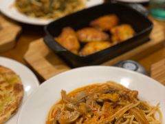 -萨莉亚意式餐厅(岗顶华忆店)