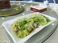 -方鼎食府