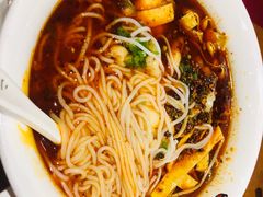 -渝是乎酸菜鱼(龙旗购物中心店)