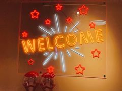 -海盗船. 龙虾烧烤. 酒馆