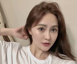 -东秀护肤造型