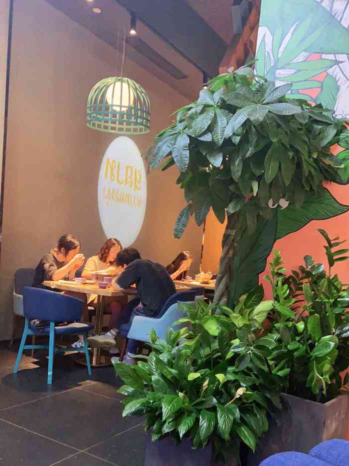 忆暹罗·东南亚餐厅(城西银泰店)-"谢谢点评爸爸的霸王餐[得意]最近