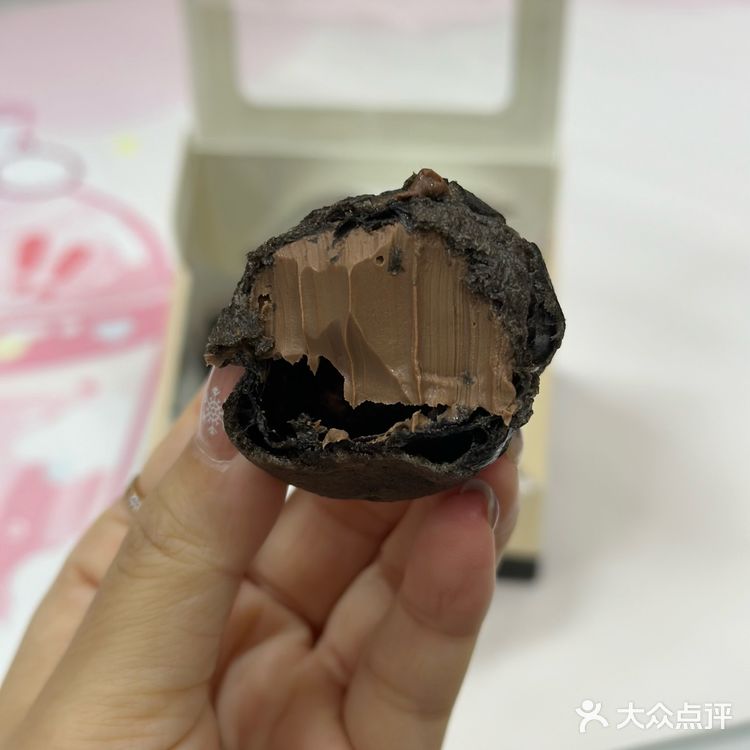 趁热集合测评 | 开心果爆浆可颂沙拉芝士贝果测评