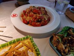 -肥肥虾庄·金牌油焖大虾(沙湖店)