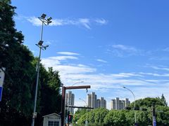 -芝小官毛肚火锅海鲜自助(苏州吴江区万宝店)