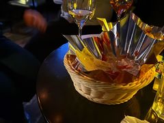 -东岸Cafe 爵士俱乐部