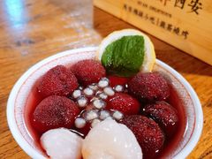 杨梅荔枝饮-福苗小骆驼烧烤(莲湖路店)