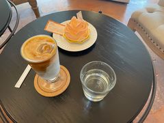 -Me Coffee下午茶艺术空间