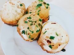 -老西白点心店