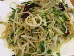 -篱笆院东北饺子王(欧阳路店)