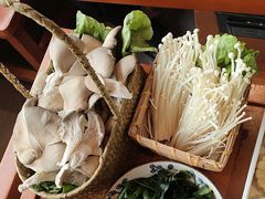 -老员外骨汤火锅(海州古城店)