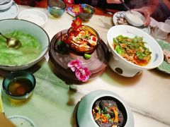 -佬麻雀·新湘菜(珠海金发购物中心店)