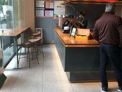 -星巴克(广州淘金路店)